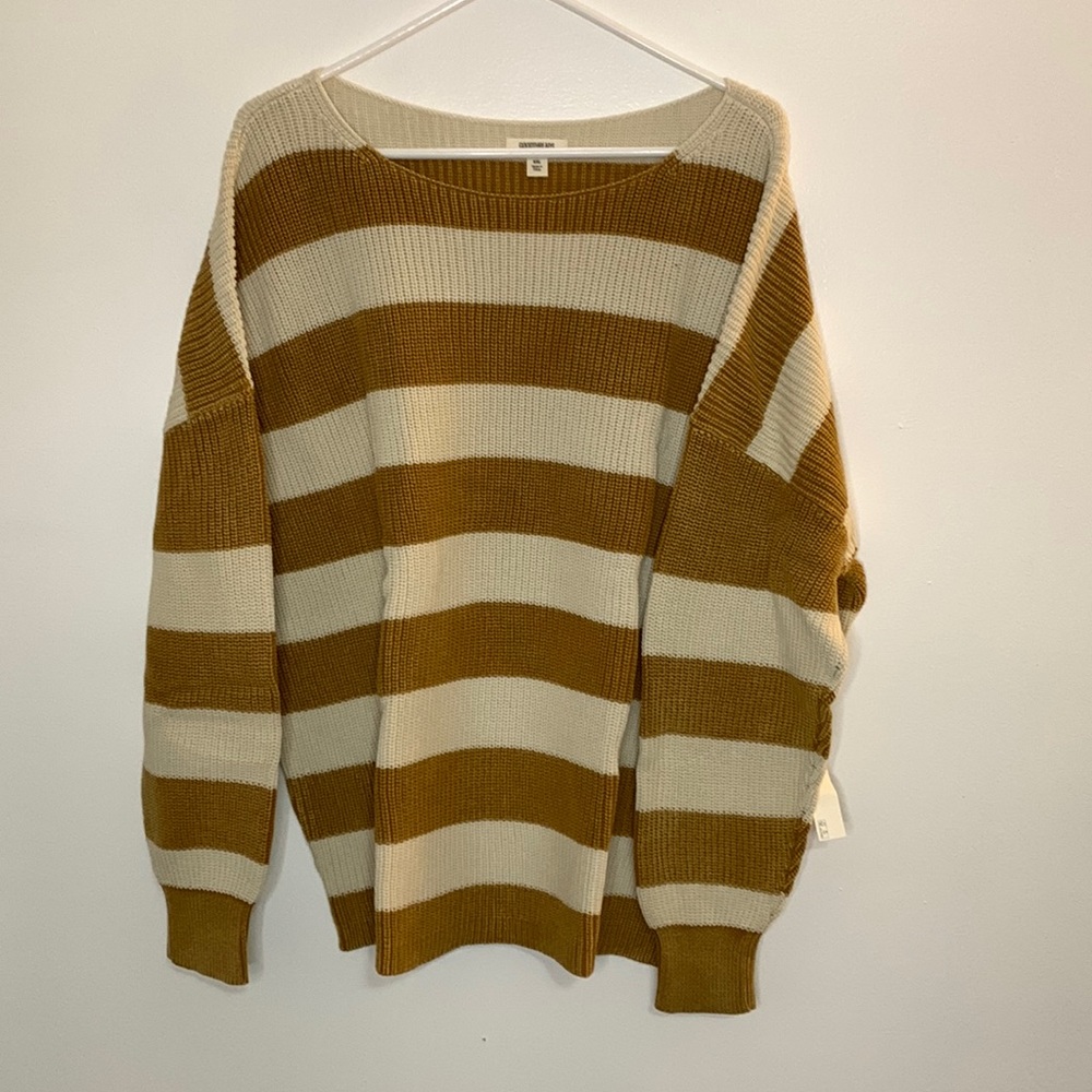 Goodthreads Woman’s Brown and Cream color crew neck sweater. New no tags